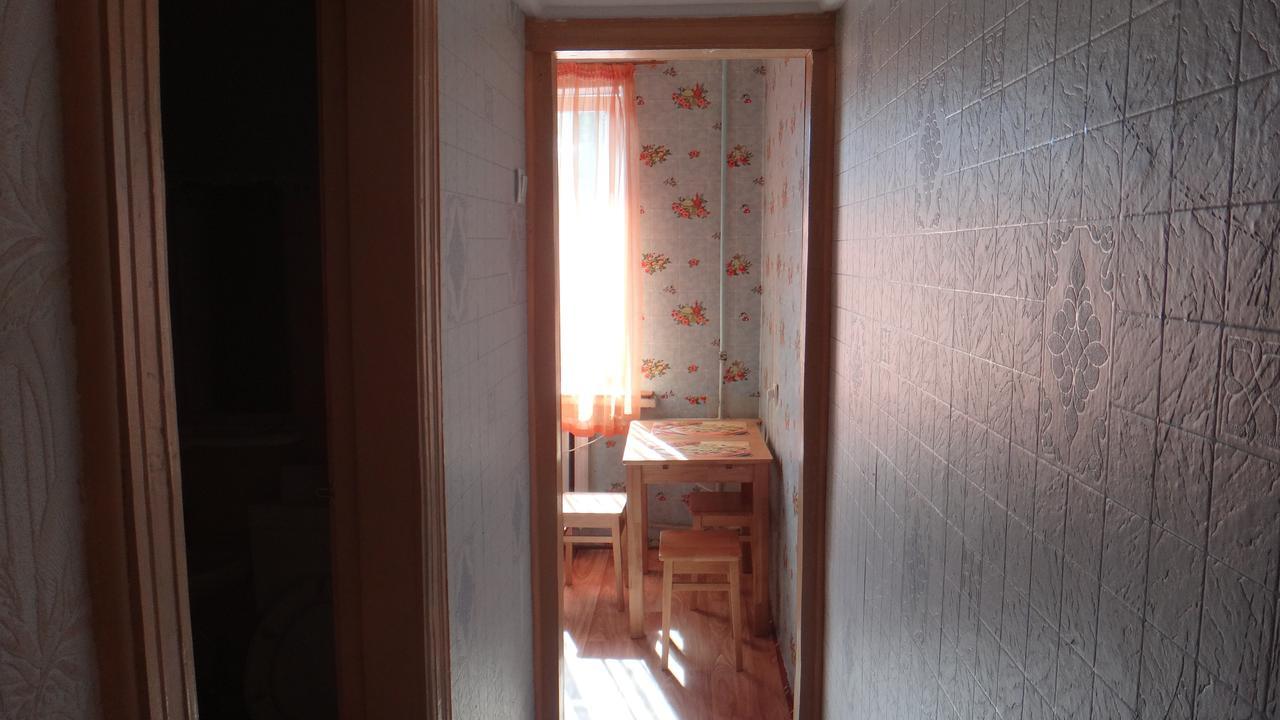 Apartment Near The Central Railway Station 基輔 外观 照片
